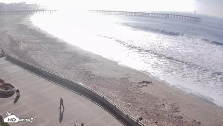Ventura Pier and Promenade Live Webcam - Oct 7, 2026, 9:08am PDT
