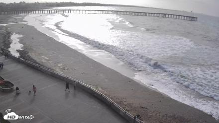 Ventura Pier and Promenade Live Webcam - Oct 11, 2026, 9:10am PDT