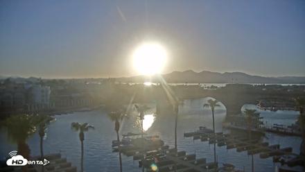 Lake Havasu London Bridge Live Webcam - Jul 30, 2026, 7:11pm MST