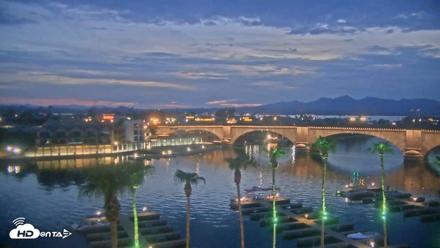 Lake Havasu London Bridge Live Webcam - Aug 11, 2026, 7:56pm MST