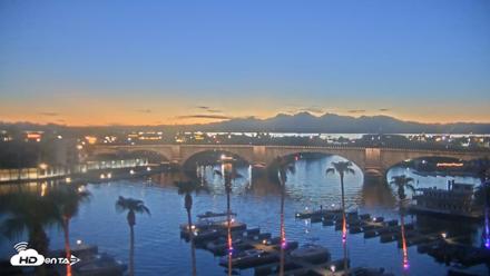 Lake Havasu London Bridge Live Webcam - Aug 17, 2026, 7:51pm MST