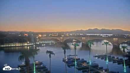 Lake Havasu London Bridge Live Webcam - Aug 19, 2026, 7:48pm MST