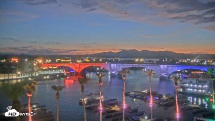 Lake Havasu London Bridge Live Webcam - Jul 18, 2026, 8:27pm MST