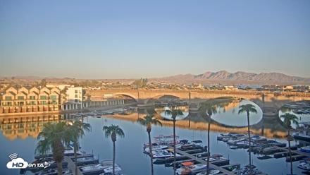 Lake Havasu London Bridge Live Webcam - Sep 19, 2026, 6:45am MST