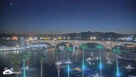 Lake Havasu London Bridge Live Webcam - Aug 3, 2026, 8:31pm MST