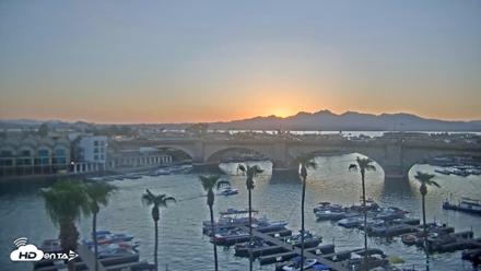 Lake Havasu London Bridge Live Webcam - Aug 1, 2026, 7:35pm MST