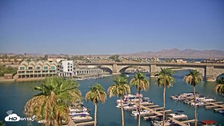 Lake Havasu London Bridge Live Webcam - Jun 7, 2026, 8:42am MST