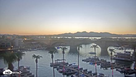 Lake Havasu London Bridge Live Webcam - Jul 31, 2026, 7:52pm MST