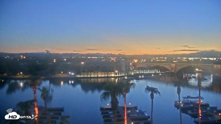 Lake Havasu London Bridge Live Webcam - Aug 17, 2026, 7:48pm MST