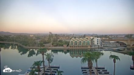 Lake Havasu London Bridge Live Webcam - Aug 26, 2026, 6:15am MST