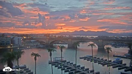 Lake Havasu London Bridge Live Webcam - Aug 13, 2026, 7:36pm MST