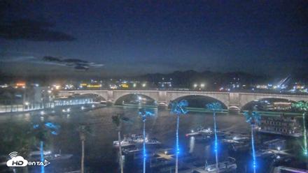 Lake Havasu London Bridge Live Webcam - Sep 16, 2026, 7:35pm MST