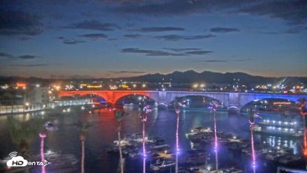 Lake Havasu London Bridge Live Webcam - Jul 25, 2026, 8:34pm MST