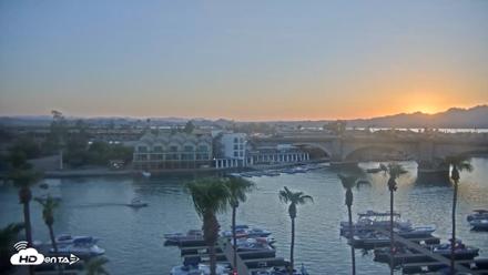 Lake Havasu London Bridge Live Webcam - Aug 1, 2026, 7:32pm MST