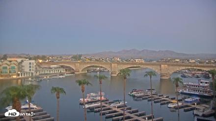 Lake Havasu London Bridge Live Webcam - Sep 3, 2026, 5:57am MST