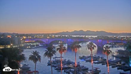 Lake Havasu London Bridge Live Webcam - May 22, 2026, 8:03pm MST