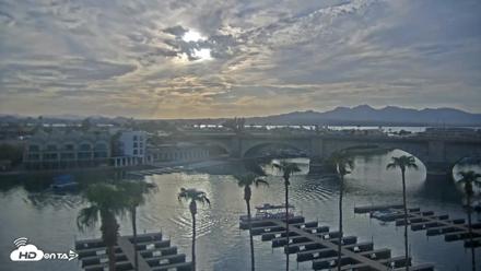 Lake Havasu London Bridge Live Webcam - Aug 26, 2026, 6:15pm MST