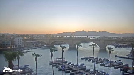 Lake Havasu London Bridge Live Webcam - Aug 2, 2026, 7:44pm MST