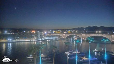 Lake Havasu London Bridge Live Webcam - Aug 19, 2026, 8:11pm MST