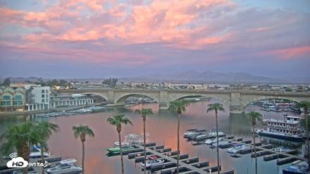 Lake Havasu London Bridge Live Webcam - Sep 21, 2026, 6:21am MST
