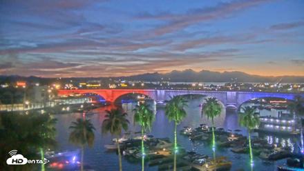 Lake Havasu London Bridge Live Webcam - Jul 3, 2026, 8:42pm MST