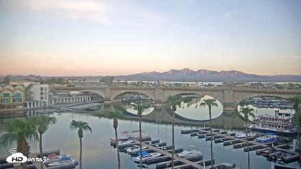 Lake Havasu London Bridge Live Webcam - Aug 18, 2026, 6:09am MST