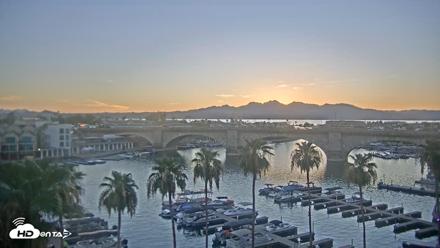 Lake Havasu London Bridge Live Webcam - Jul 2, 2026, 7:51pm MST