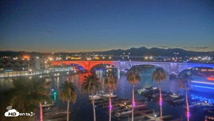Lake Havasu London Bridge Live Webcam - Jul 5, 2026, 8:44pm MST