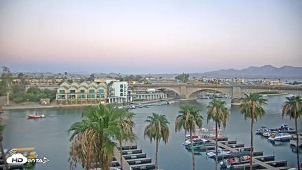 Lake Havasu London Bridge Live Webcam - Jul 2, 2026, 5:26am MST