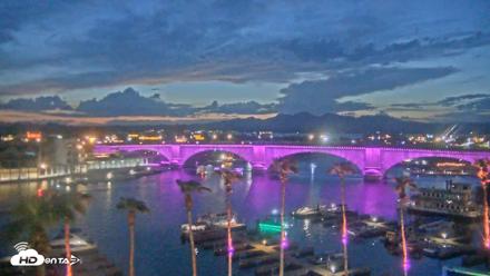 Lake Havasu London Bridge Live Webcam - Aug 28, 2026, 7:43pm MST