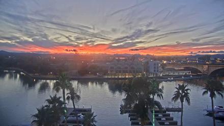 Lake Havasu London Bridge Live Webcam - Jan 5, 2026, 6:01pm MST