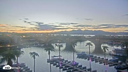 Lake Havasu London Bridge Live Webcam - Sep 9, 2026, 7:07pm MST