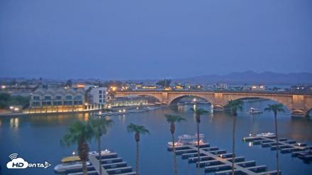 Lake Havasu London Bridge Live Webcam - Aug 14, 2026, 5:44am MST
