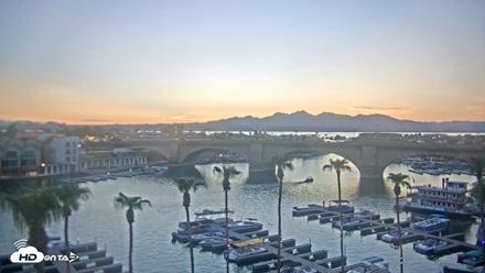 Lake Havasu London Bridge Live Webcam - Aug 7, 2026, 7:39pm MST