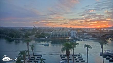 Lake Havasu London Bridge Live Webcam - Aug 26, 2026, 7:15pm MST