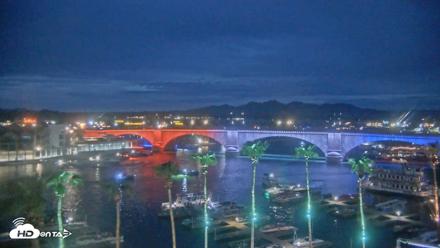 Lake Havasu London Bridge Live Webcam - Sep 6, 2026, 7:27pm MST