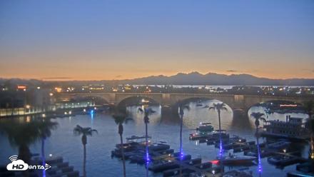Lake Havasu London Bridge Live Webcam - Aug 7, 2026, 7:59pm MST