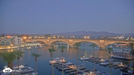 Lake Havasu London Bridge Live Webcam - Aug 3, 2026, 5:25am MST