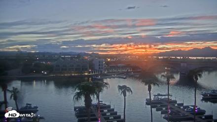 Lake Havasu London Bridge Live Webcam - Sep 7, 2026, 7:09pm MST