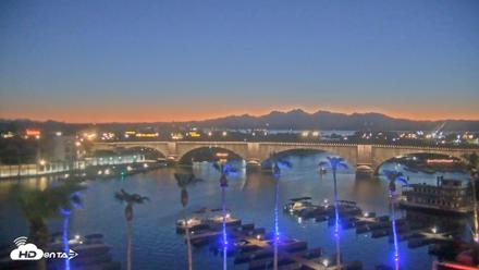 Lake Havasu London Bridge Live Webcam - Aug 3, 2026, 8:16pm MST