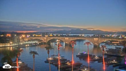 Lake Havasu London Bridge Live Webcam - Aug 21, 2026, 7:51pm MST