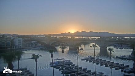 Lake Havasu London Bridge Live Webcam - Jul 30, 2026, 7:36pm MST