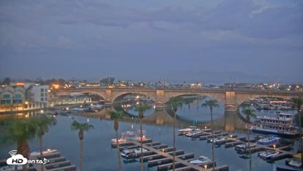 Lake Havasu London Bridge Live Webcam - Aug 10, 2026, 5:41am MST
