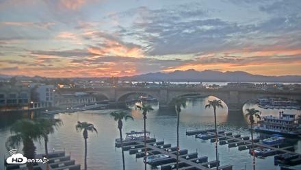 Lake Havasu London Bridge Live Webcam - Aug 26, 2026, 7:19pm MST
