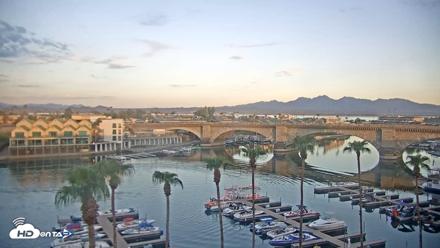 Lake Havasu London Bridge Live Webcam - Aug 16, 2026, 6:21am MST