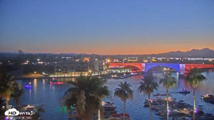 Lake Havasu London Bridge Live Webcam - May 22, 2026, 8:11pm MST