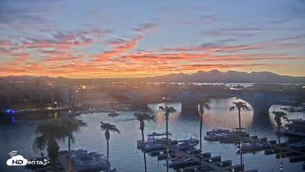 Lake Havasu London Bridge Live Webcam - Sep 4, 2026, 7:15pm MST