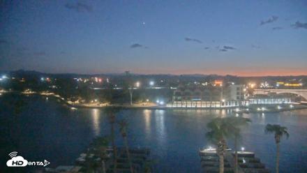 Lake Havasu London Bridge Live Webcam - Aug 30, 2026, 7:45pm MST