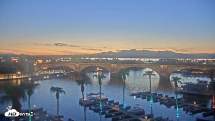 Lake Havasu London Bridge Live Webcam - Aug 16, 2026, 7:47pm MST