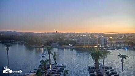 Lake Havasu London Bridge Live Webcam - Aug 7, 2026, 7:49pm MST